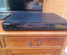 DVD Player  - Only 25