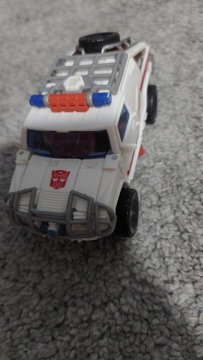Transformer / toy / ratchet