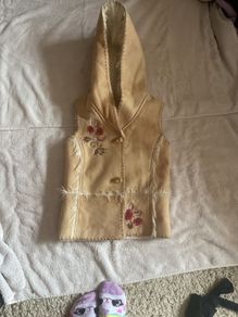 Girls Vintage Style Gilet with hoof