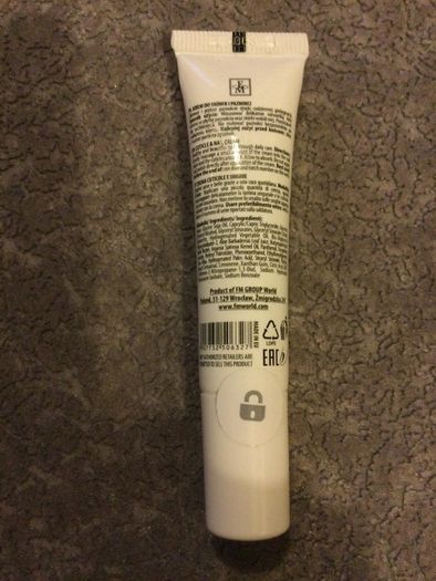 Creme Brand New Sealed