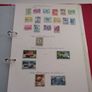 A collection of Romanian stamps on pages in binder (1893-1990s) Image 8