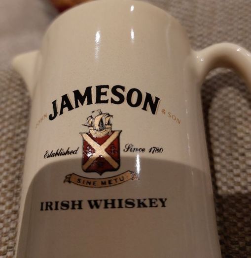 Jameson Irish Whiskey (J 10) 109