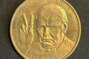 1995 Isle of Man GB5 Pound Coin Winston Churchill - End of WWII 50th Anniversary