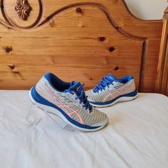 asics gel cumulus Size 4.5 eu 38 grey In excellent condition