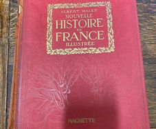 art book 1922 Nouvelle Histoire De France by Albert Malet, French History War Middle Ages