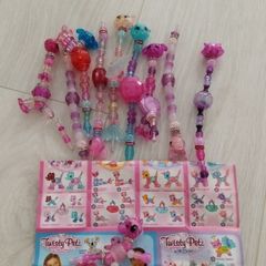 10 Twisty petz bracelets