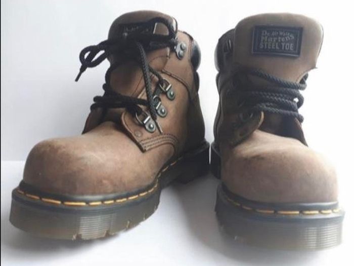 Original Steel Toed Doc Martens Brown Boots size 4