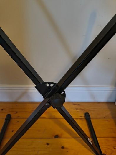 Keyboard stand ( see specs in description)