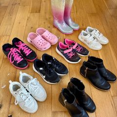 Girl Shoe Bundle Size UK 1 / EUR 33