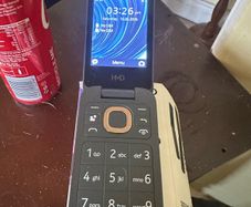 Nokia 2260 flip phone
