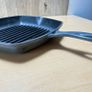 Le Creuset Signature Griddle Skillet Frying Pan 26 Grey Cast Iron Image 4