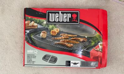 Weber Q200/Q2000 Grill Plates (New)