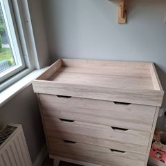 Changing table and Drawers