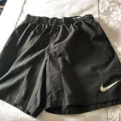 Mens Nike shorts size M