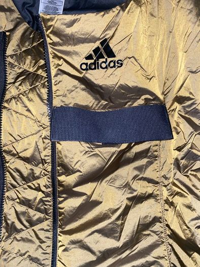Adidas gilet down vest size m/L brand new