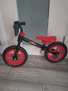 Kids balance bike