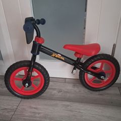 Kids balance bike