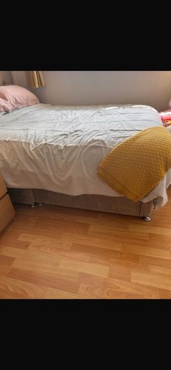 kingsize bed & mattress