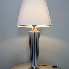 Porcelain and Metal Contemporary Table Lamp