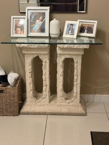 Console table