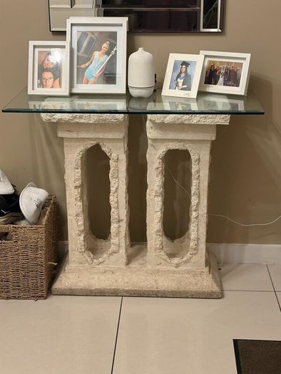 Console table