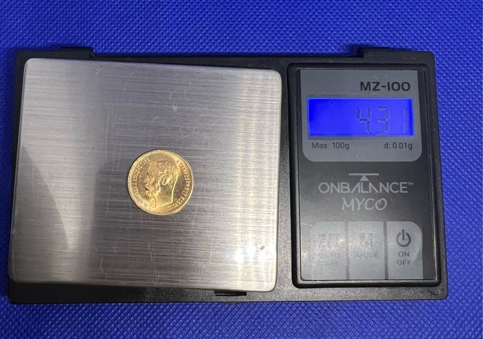 1902 Russian 5 Roubles gold coin