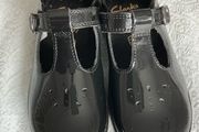 Clarks T Bar Patent girls shoes 11F