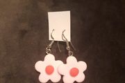 pink daisy earrings