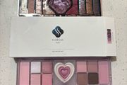 Korean k beauty palettes