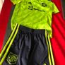 Boys Manchester United suit age 4/5 reduced Image 2