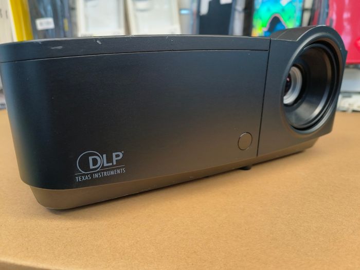 Infocus IN112a 3000 Lumens DLP HDMI Projector (Lamp Hour: 5668)