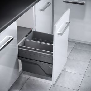 Hailo pull out kitchen bin