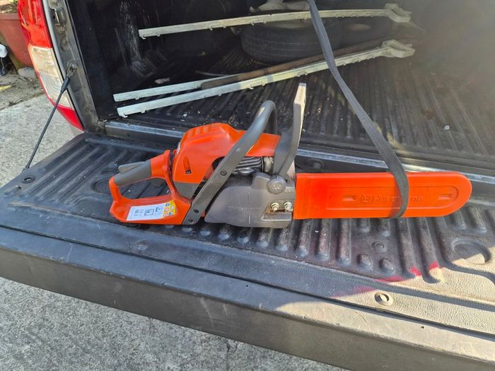 Husqvarna  chain saw
