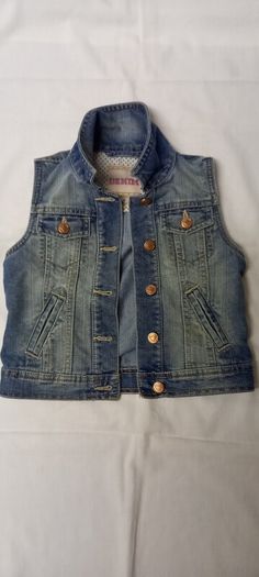 Girls clothes bundle.