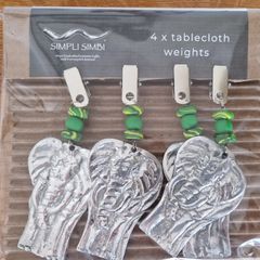 Tablecloth weights