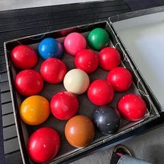 pool balls