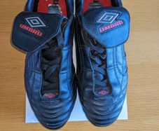 umbro soccer cleats