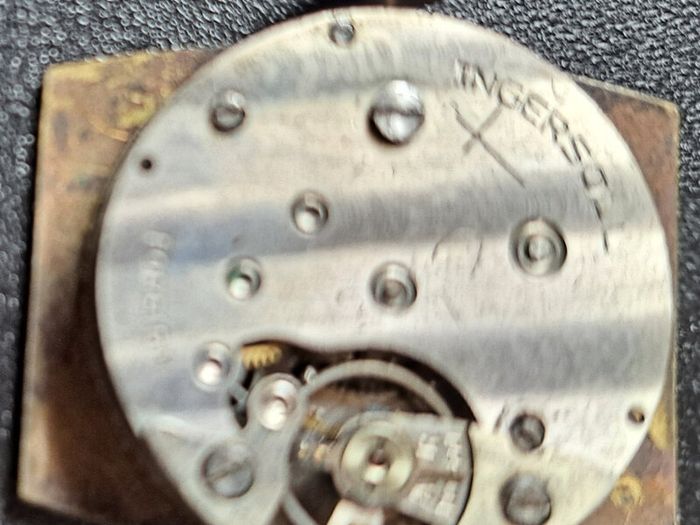 Lot of 7 non- working wristwatches