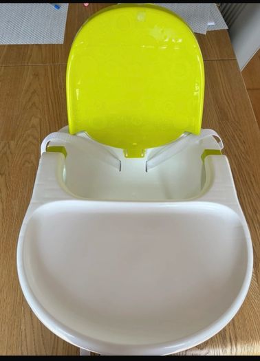 mobile feeding chair