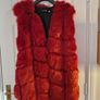 Fur gilet women -red. Image 2