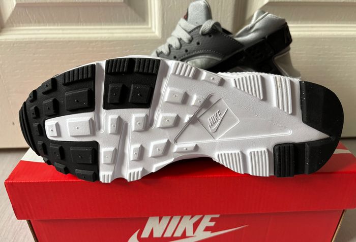 Nike Huarache Run UK5 Grey Black UK5