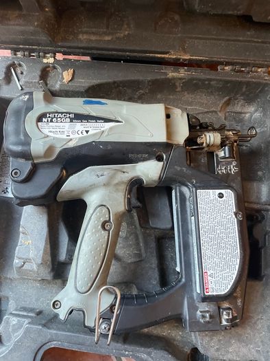 pin gun