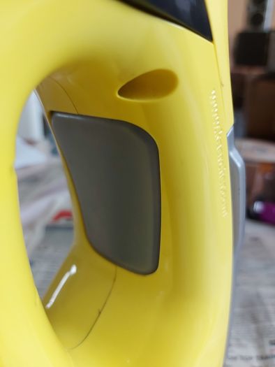 KARCHER Portable screen washer, in excellent condition, missing the the charger power supply