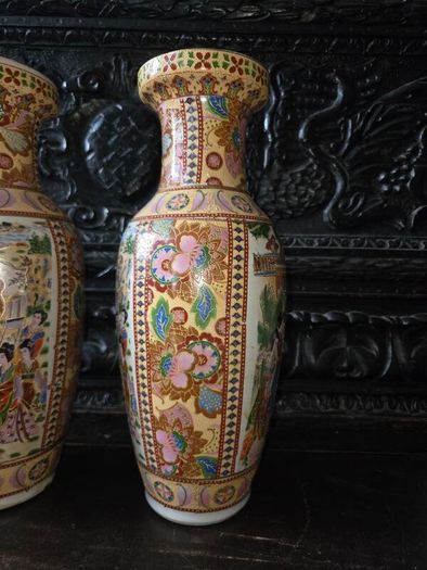 Pair of Chinese Vases