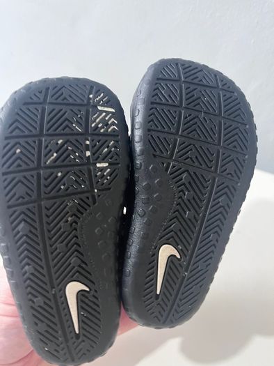 nike baby sandals