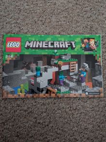 Minecraft Lego 21141 The Zombie Cave