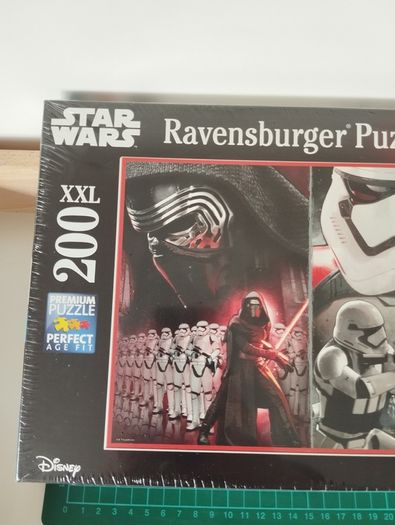sealed Ravensburger Puzzle  Star Wars The Force Awakens (200 XXL pieces)