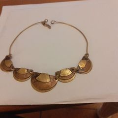 Neckpiece