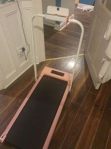 Walking pad/Treadmill