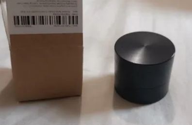 Metal Herb Grinder 40mm 4 layers black